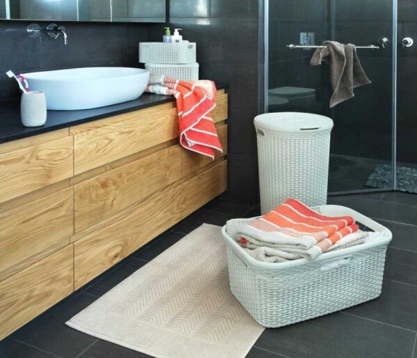 1461449213-148394-big