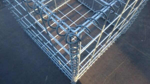 1466428443-899889-big