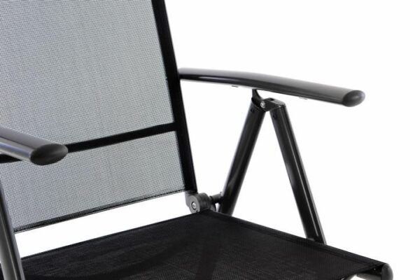 1487752424-306577-big