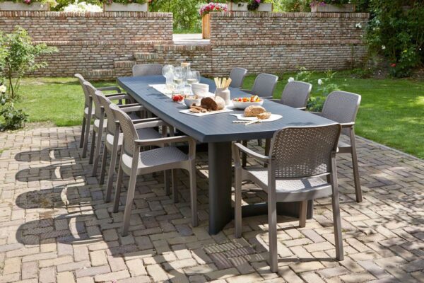 1489566158-518833-big