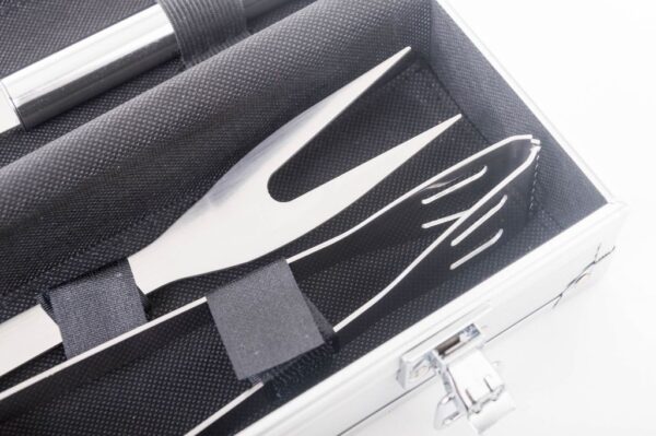 1492570830-980604-big