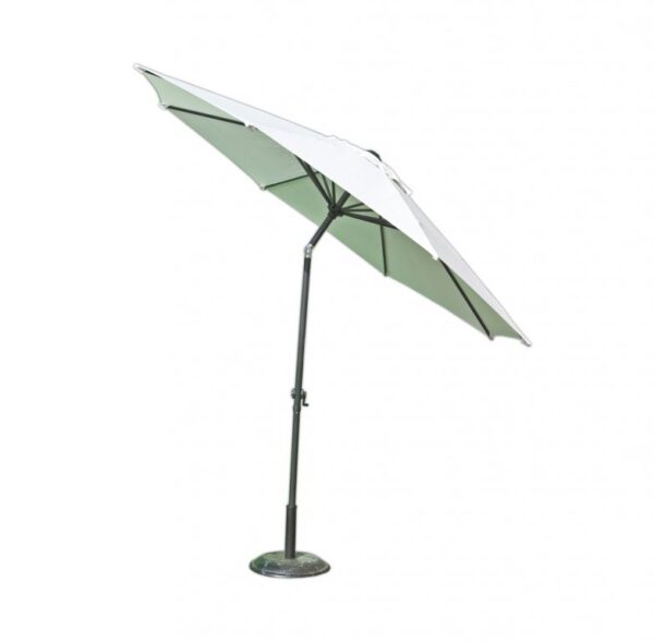 1495103584-798809-big