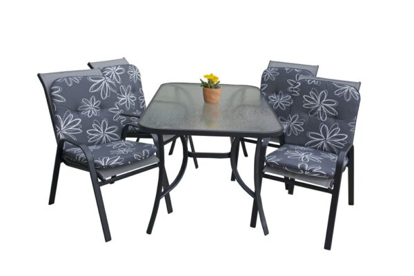 1535958632-468063-big