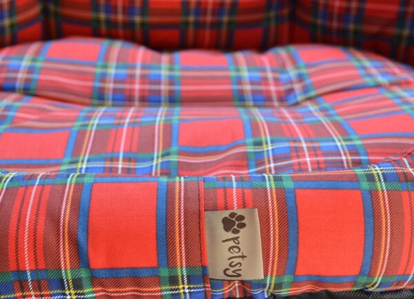 1540296102-228401-big