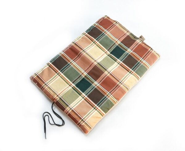 1540296142-880498-big