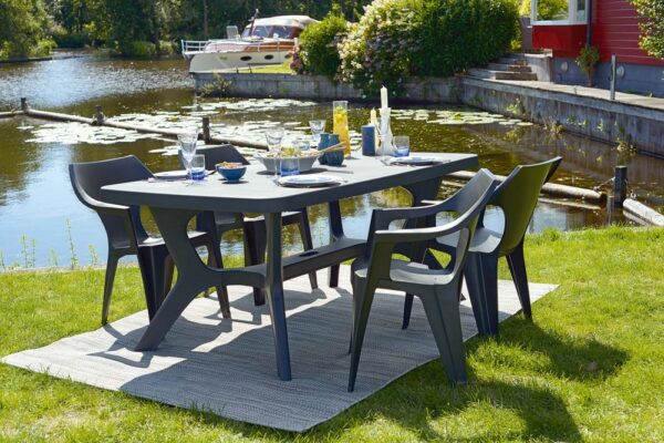 1572512234-391391-big