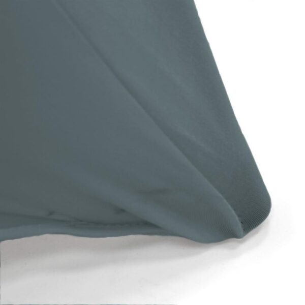 1578998400-366496-big