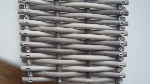 1489565806-847031-big