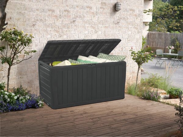 1517318795-158308-big