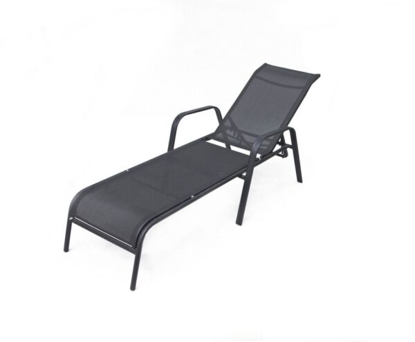 1528714652-154894-big