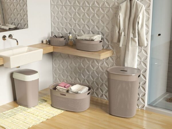 1554382416-761360-big