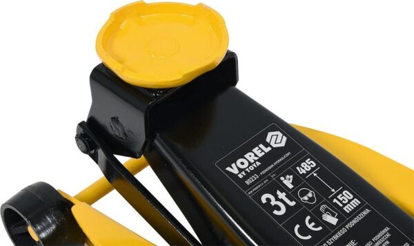 1555494606-929176-big